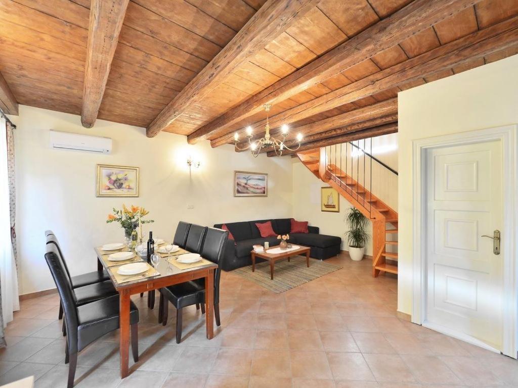 Villa Omis Omiš Exterior foto