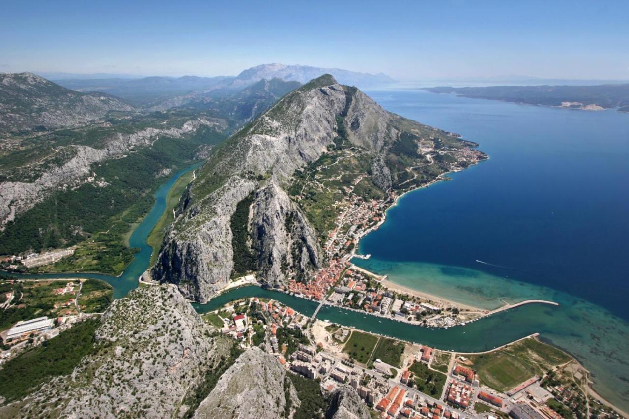 Villa Omis Omiš Exterior foto